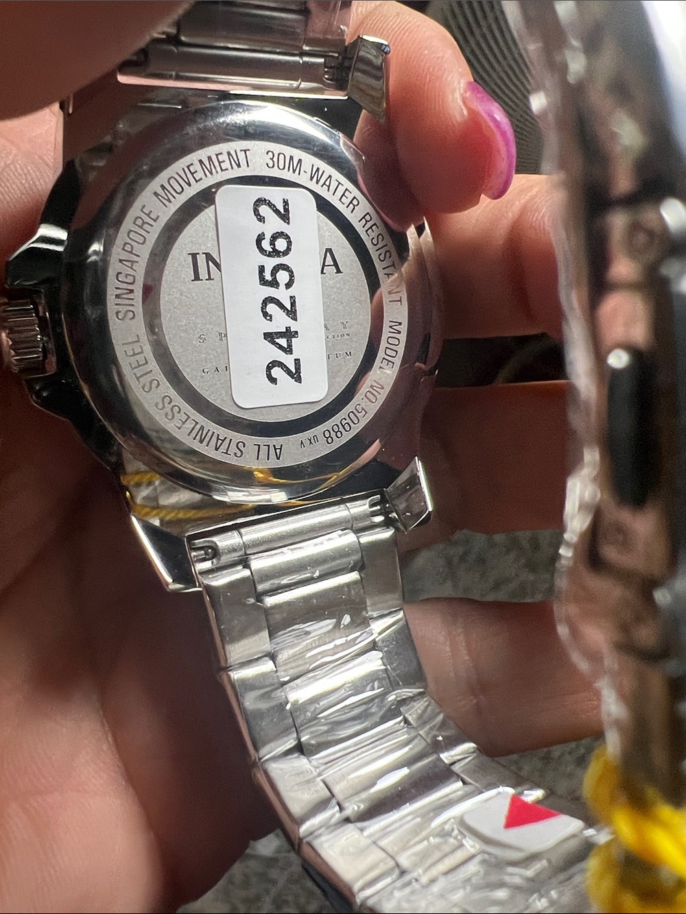 Invicta Men's Silver Tone Watch with Gradient beige Dial - Picture 3 of 3